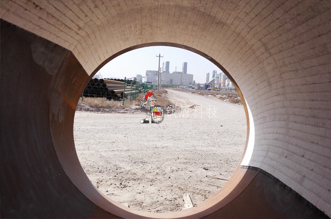 煤制油管道贴陶瓷片.jpg 煤制油管道贴陶瓷片.jpg